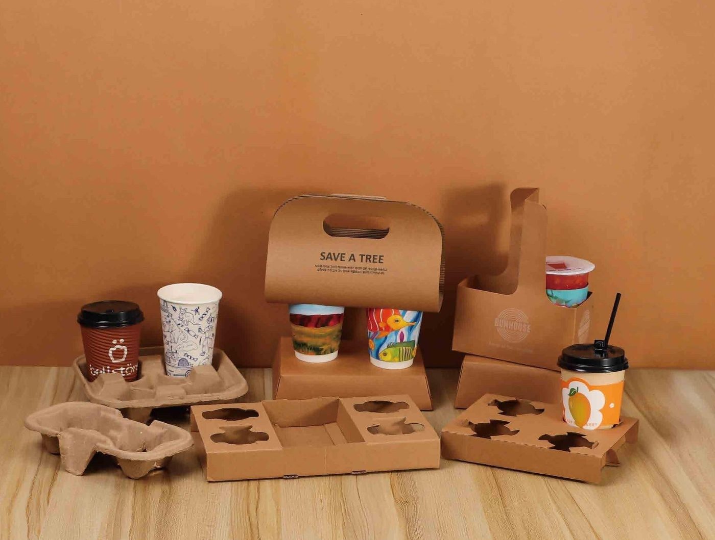 Kraft cup carriers and takeaway packaging